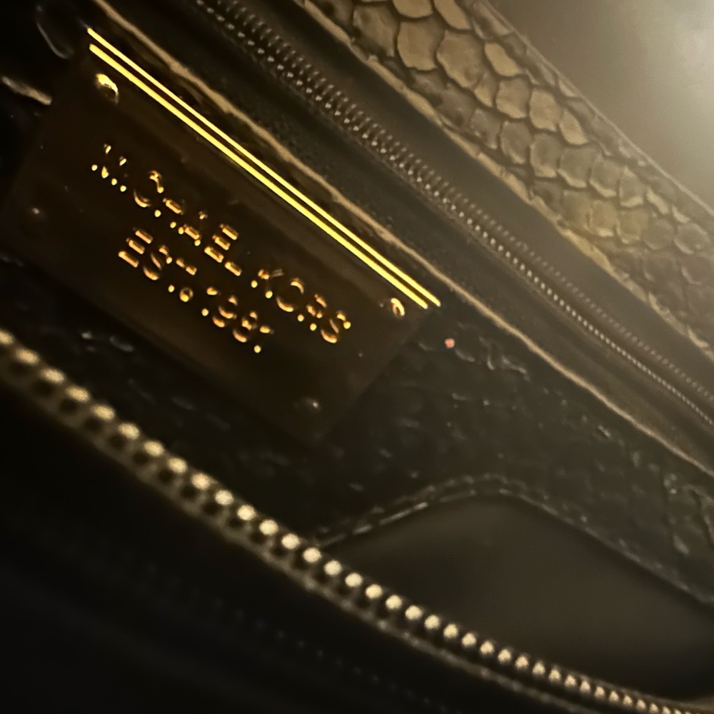 Michael Kors Black and Gold Shoulder Bag